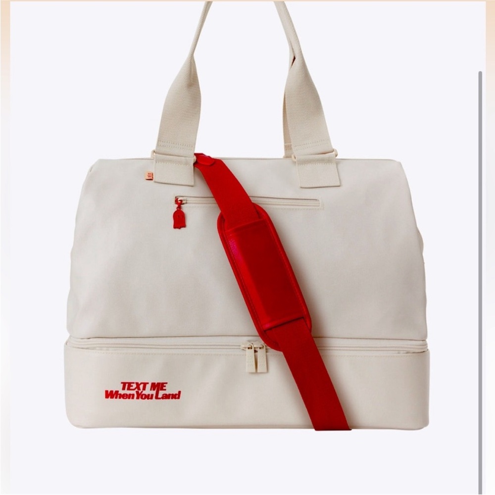 Beis The Weekender Tote bag in Ghost White